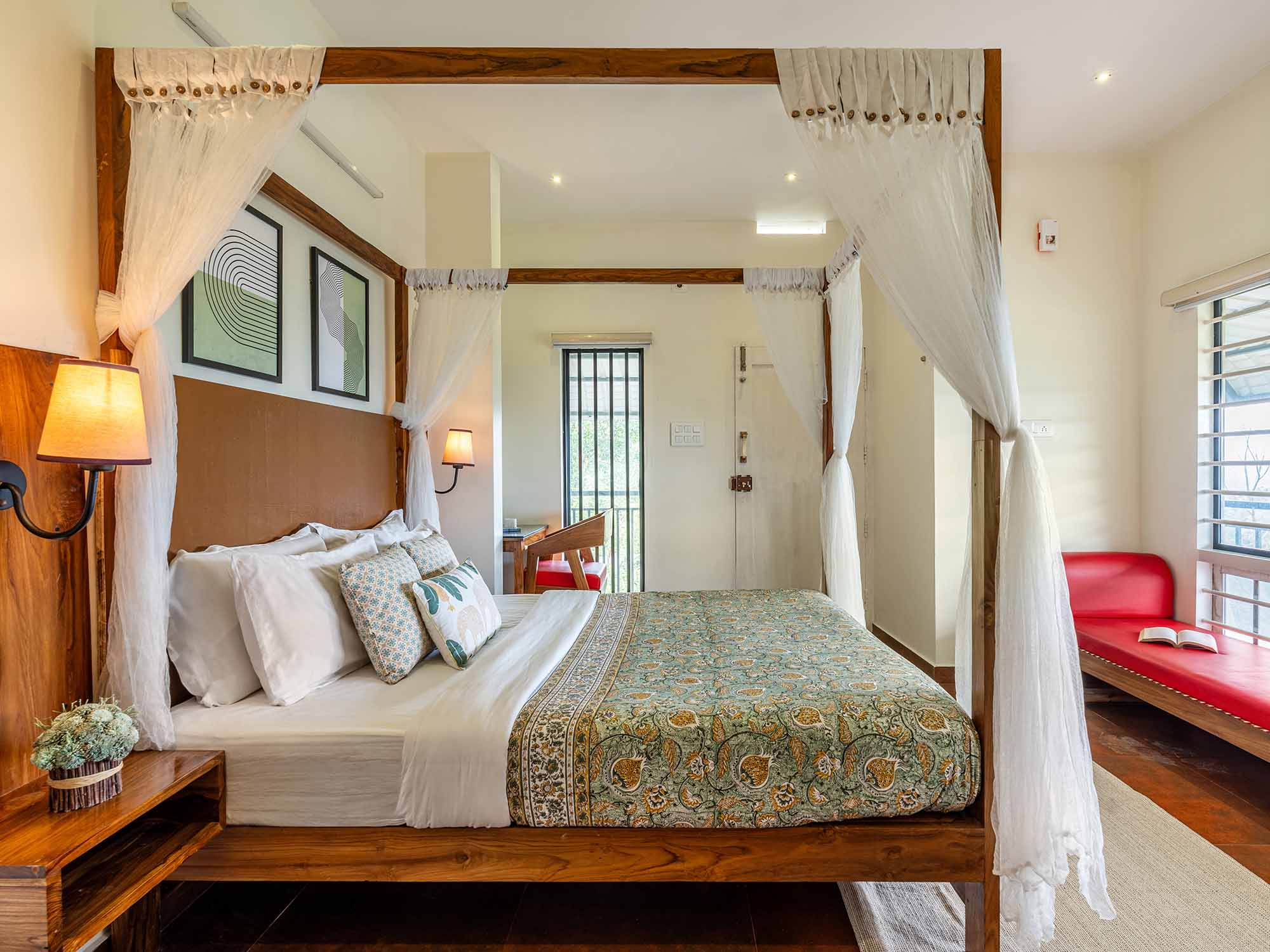 Titha Cozy Room