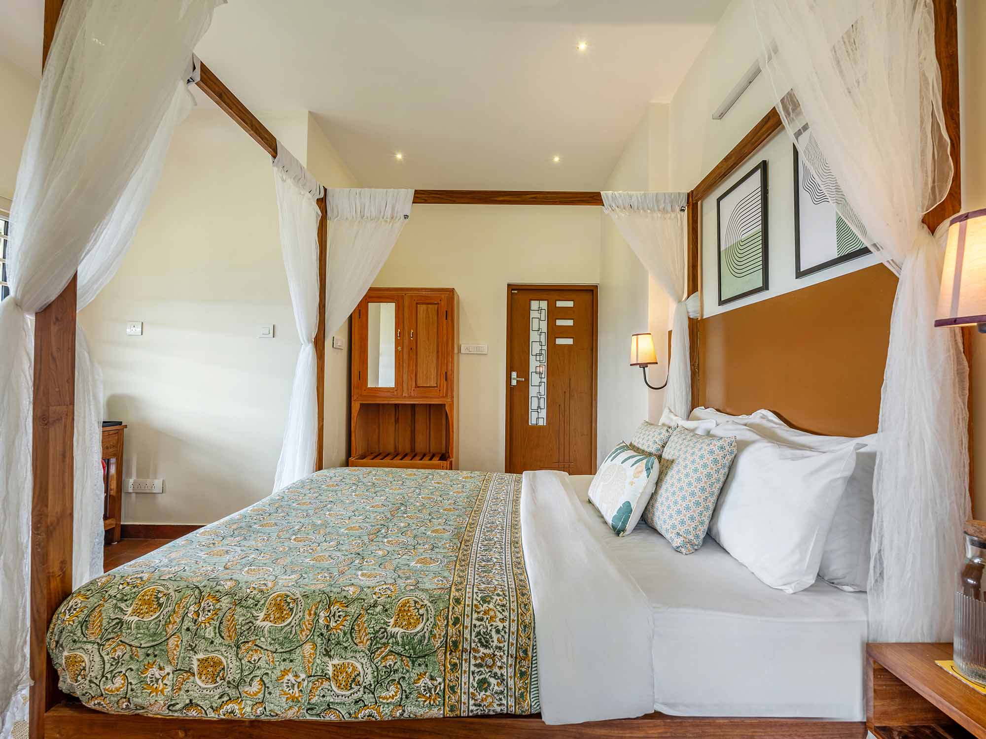 Titha Cozy Room